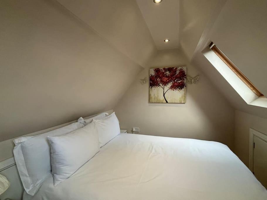 Quirky Cottage In The Historical Town Of Beverley Bagian luar foto