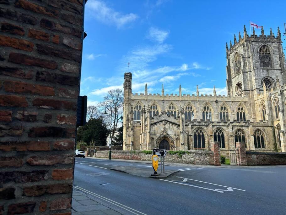 Quirky Cottage In The Historical Town Of Beverley Bagian luar foto